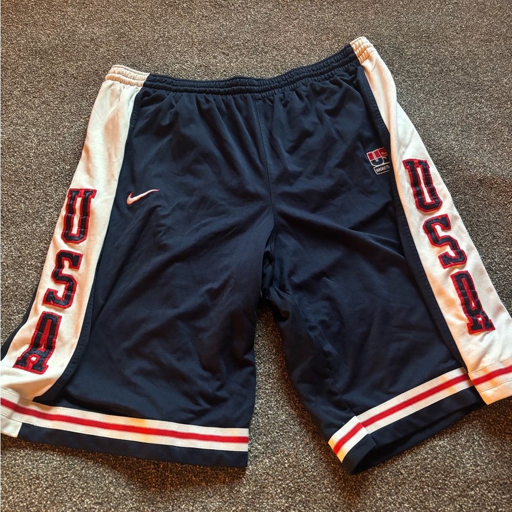 Sz L Vintage rare Nike Men's Navy and White USA Athletic Shorts